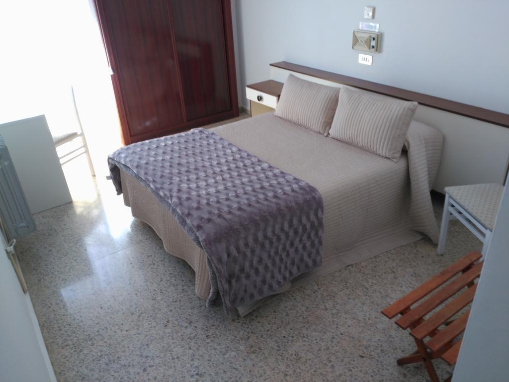 Hotel Puente De Los Santos Tapia De Casariego Luaran gambar