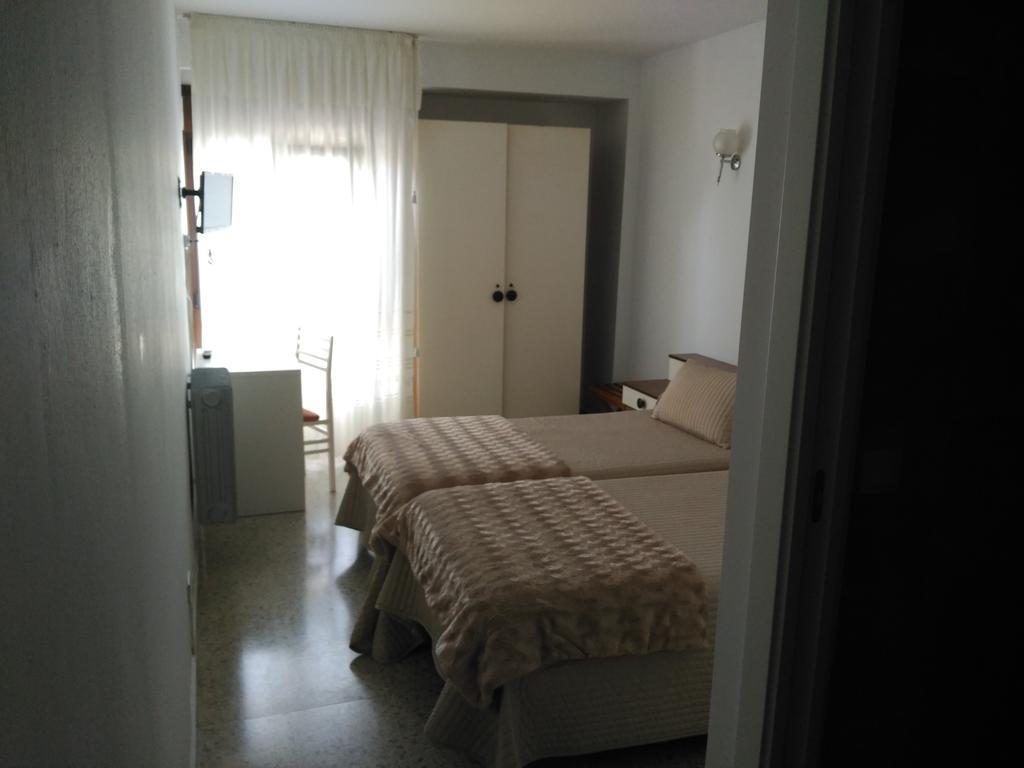 Hotel Puente De Los Santos Tapia De Casariego Luaran gambar